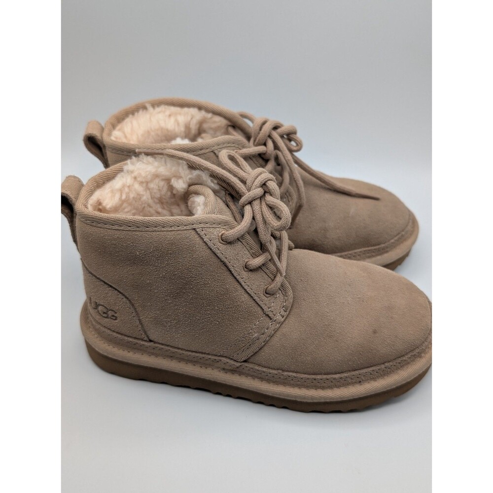 UGG Neumel II Kids Boots Size 1 Sand Suede Shearling Chukka Booties 1017320K - Picture 3 of 7